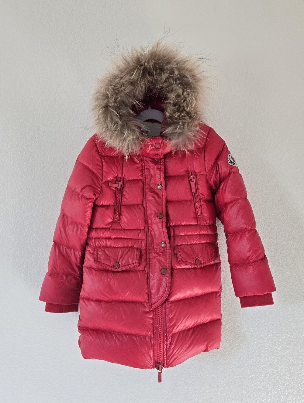 Moncler Girls Red Kids Puffer Coat Jacket Fur Trim Hood Size 1Y / 12 M Full Zip